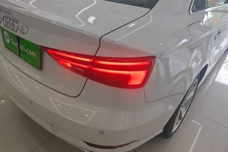 Used Audi A3 2017 Limousine 35 TFSI Style Edition Right Rear Taillight