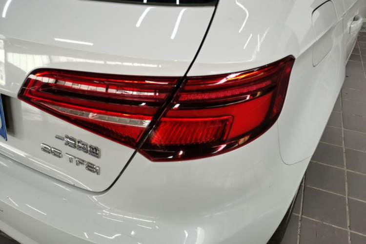 Used Audi A3 2017 Sportback 35 TFSI Ambition Edition Right Rear Taillight