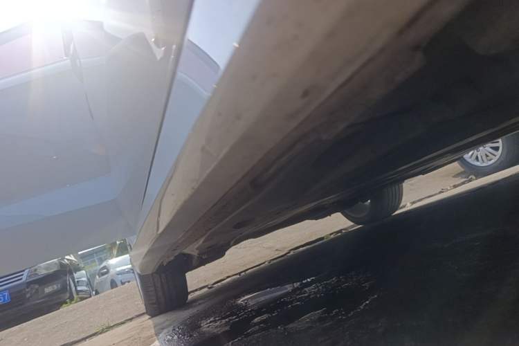 Used Audi A3 2017 Limousine 35 TFSI Fashion Model Right Side Sill