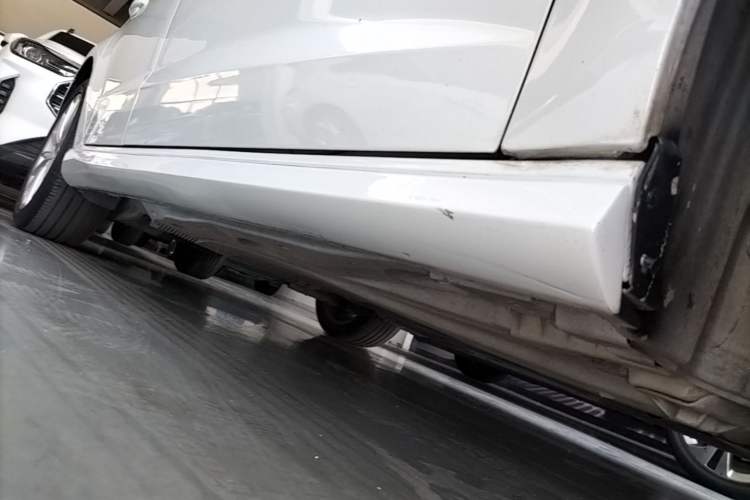 Used Audi A3 2017 Sportback 35 TFSI Fashion Model Right Side Sill