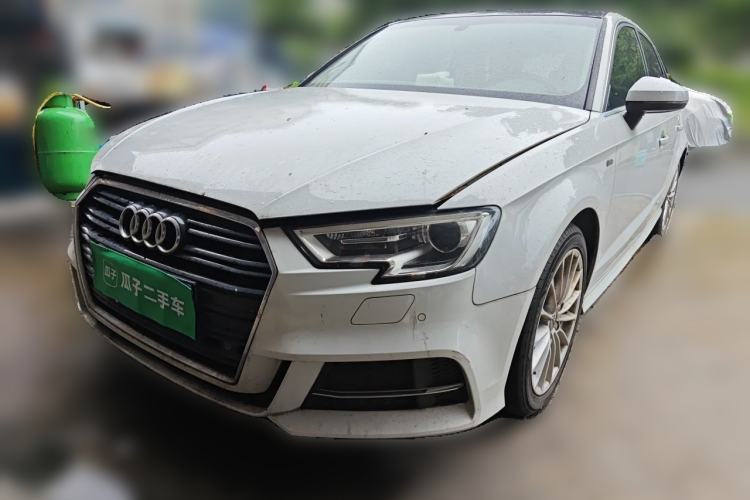 Used Audi A3 2017 Sportback 35 TFSI Fashion Model Guazi used car, China used car export, Used car for sale, Used  cars, Cheapest cars for sale