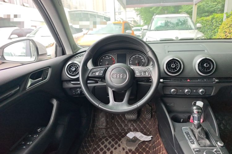 Used Audi A3 2017 Sportback 35 TFSI Fashion Model Steering Wheel