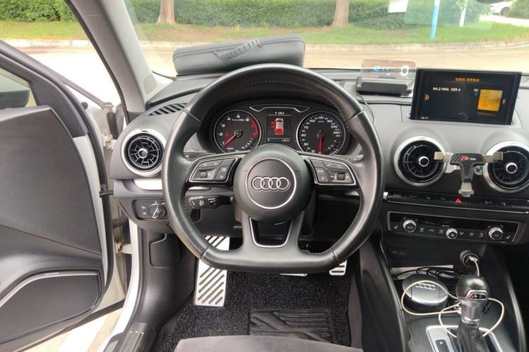 Used Audi A3 2017 Sportback 35 TFSI Sport Edition Steering Wheel