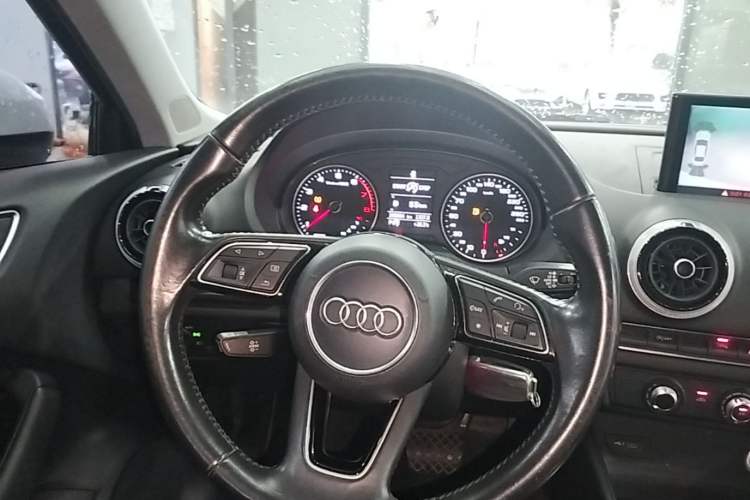 Used Audi A3 2017 Sportback 35 TFSI Fashion Model Steering Wheel
