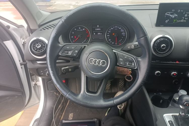 Used Audi A3 2017 Sportback 35 TFSI Fashion Model Steering Wheel