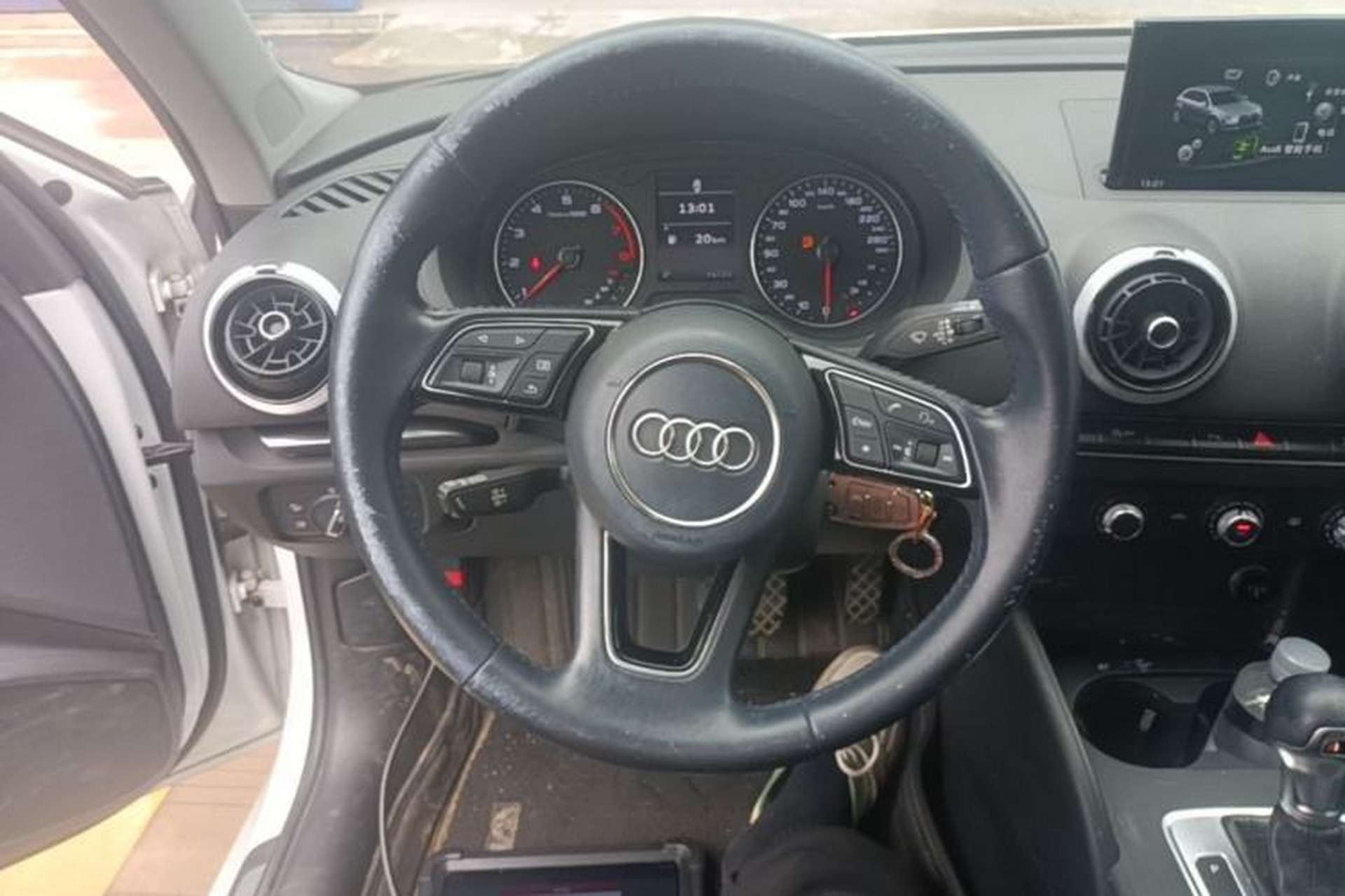 Used Audi A3 2017 Sportback 35 TFSI Fashion Model Steering Wheel