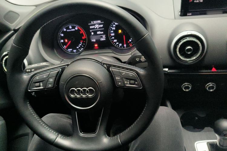 Used Audi A3 2017 Sportback 35 TFSI Fashion Model Steering Wheel