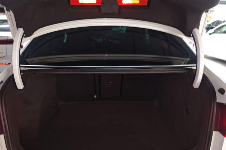 Used Audi A3 2017 Limousine 35 TFSI Ambition Edition Trunk
