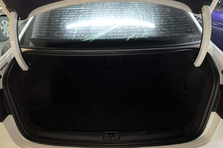 Used Audi A3 2017 Limousine 35 TFSI Ambition Edition Trunk