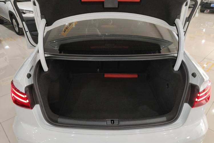 Used Audi A3 2017 Limousine 35 TFSI Fashion Model Trunk