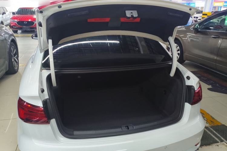 Used Audi A3 2017 Limousine 40 TFSI Style Edition Trunk