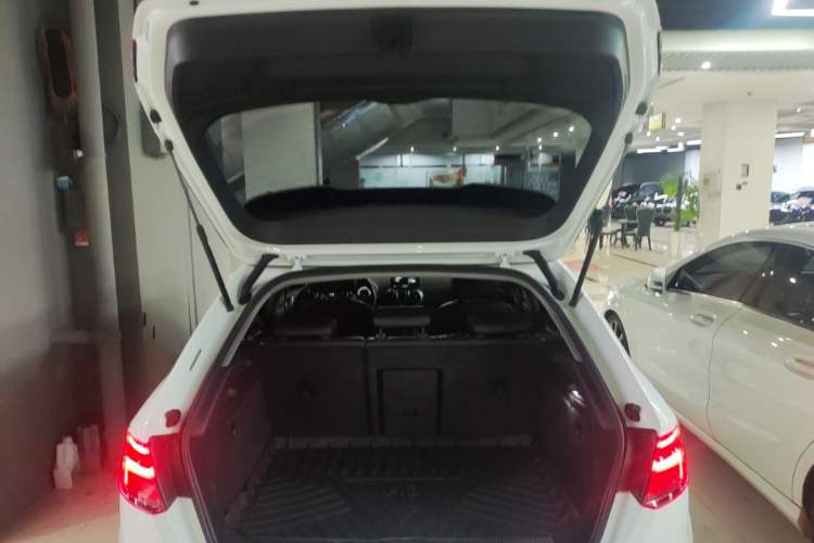 Used Audi A3 2017 Sportback 35 TFSI Ambition Edition Trunk