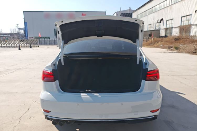 Used Audi A3 2017 Limousine 35 TFSI Style Edition Trunk