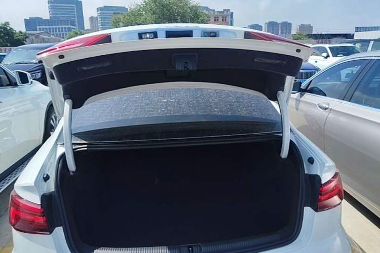 Used Audi A3 2017 Limousine 35 TFSI Fashion Model Trunk