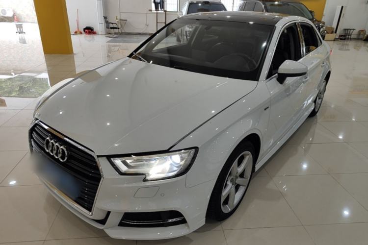 Used Audi A3 2017 Limousine 35 TFSI Fashion Model Guazi used car, China used car export, Used car for sale, Used  cars, Cheapest cars for sale