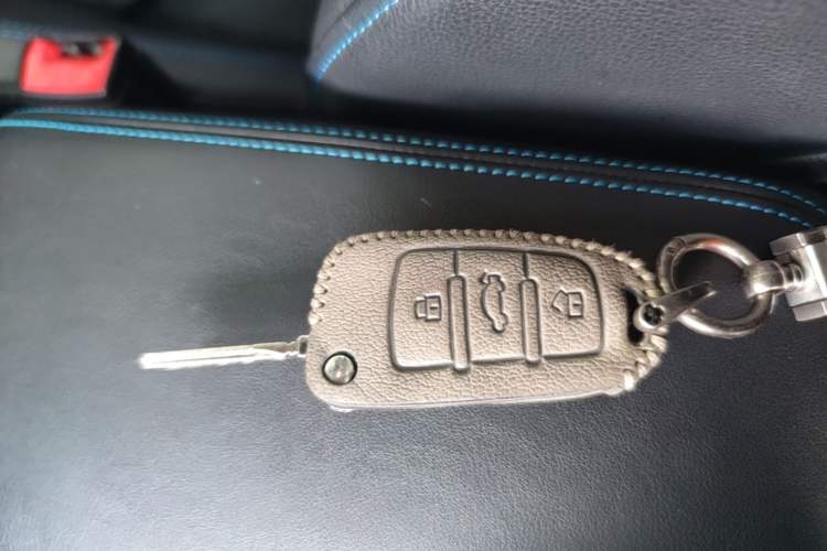 Used Audi A3 2017 Sportback 35 TFSI Fashion Model Vehicle Key