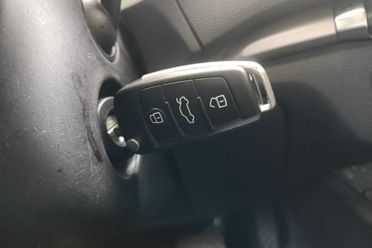 Used Audi A3 2017 Sportback 35 TFSI Ambition Edition Vehicle Key