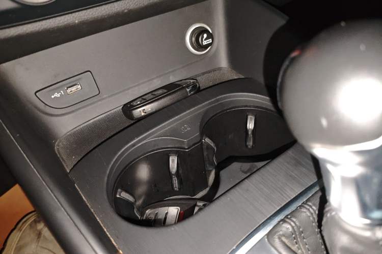 Used Audi A3 2017 Limousine 35 TFSI Ambition Edition Vehicle Key