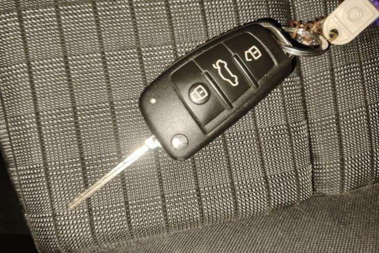 Used Audi A3 2017 Limousine 35 TFSI Sport Edition Vehicle Key