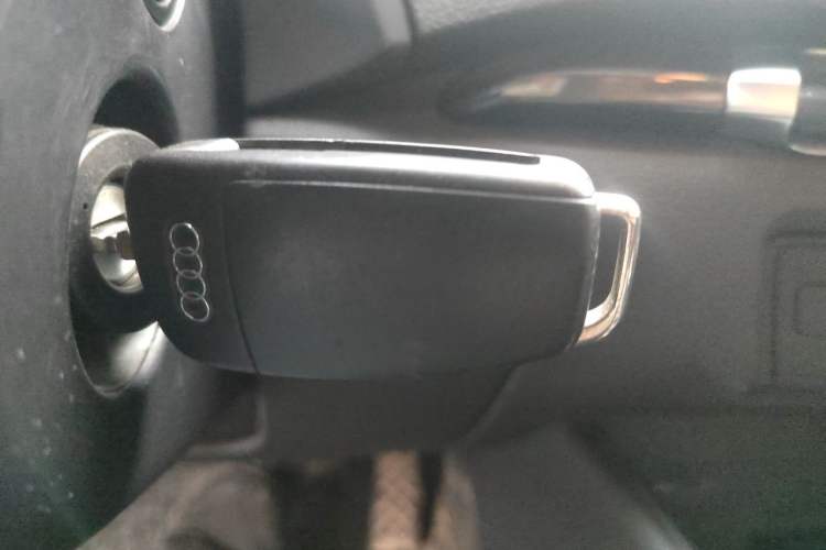 Used Audi A3 2017 Sportback 35 TFSI Fashion Model Vehicle Key