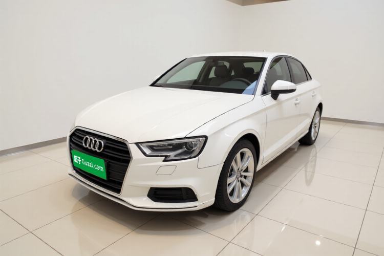 Audi A3 2017 Limousine 35 TFSI Ambition Edition de segunda mano Guazi used car, China used car export, Used car for sale, Used  cars, Cheapest cars for sale