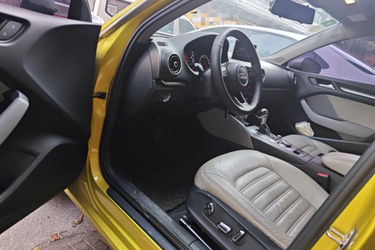 Used Audi A3 2017 Sportback 35 TFSI Ambition Edition Driver Seat