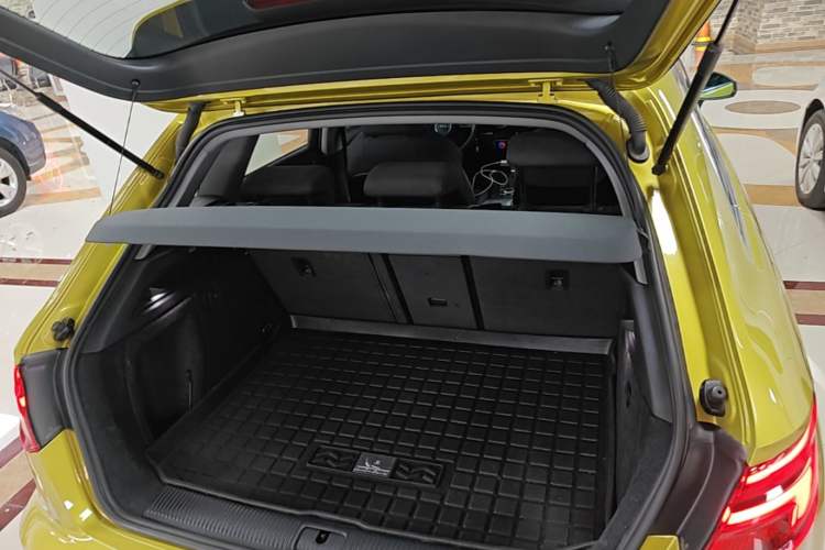 Used Audi A3 2017 Sportback 35 TFSI Sport Edition Trunk
