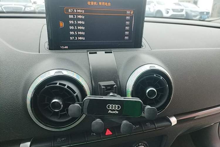 Used Audi A3 2018 30th Anniversary Edition Sportback 35 TFSI Fashion Model Audio And AC Panel