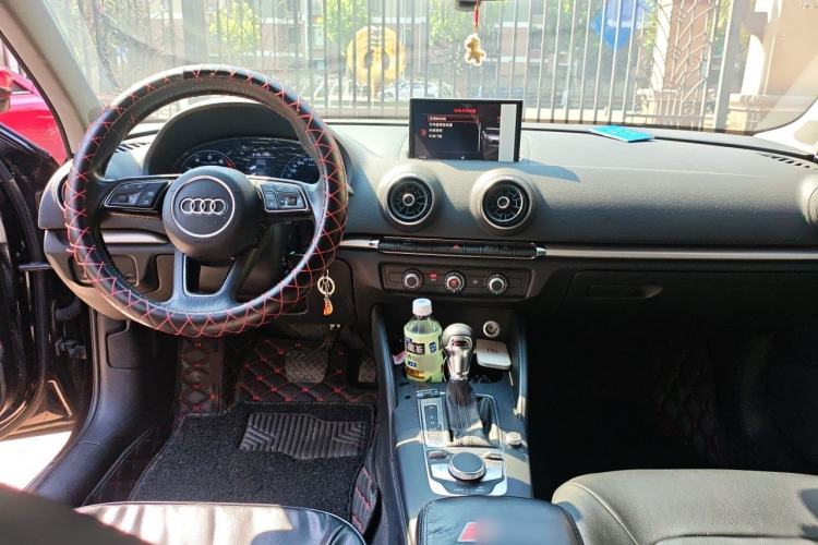 Used Audi A3 2018 30th Anniversary Edition Limousine 35 TFSI Ambition Model Center Console