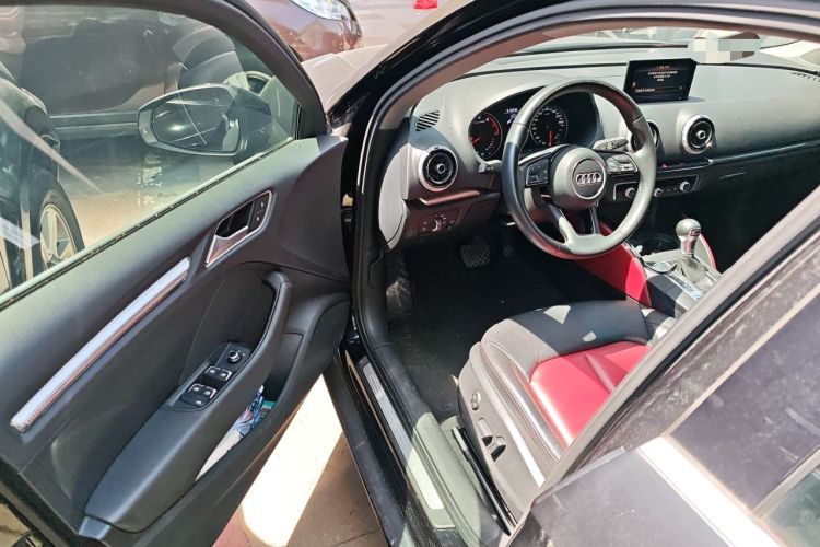 Used Audi A3 2018 30th Anniversary Edition Limousine 35 TFSI Style Model Driver Seat