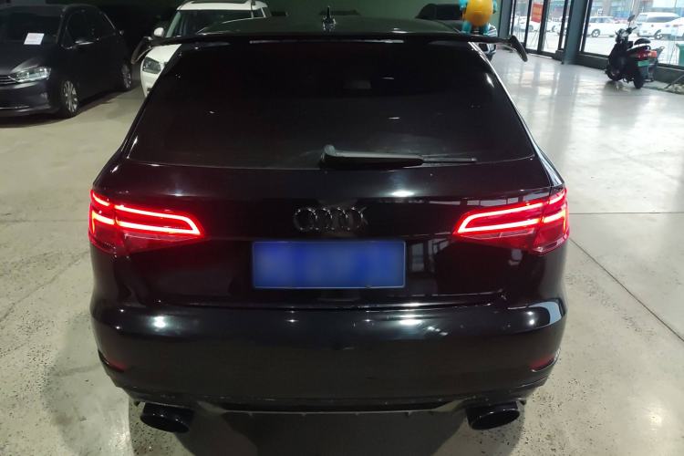 Used Audi A3 2018 30th Anniversary Edition Sportback 35 TFSI Ambition Model Exterior 4