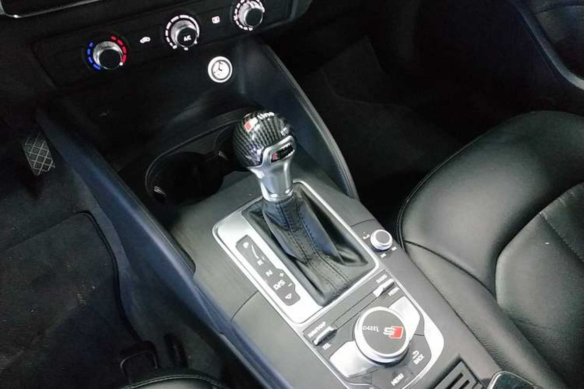 Used Audi A3 2018 30th Anniversary Edition Limousine 35 TFSI Ambition Model Gear Lever