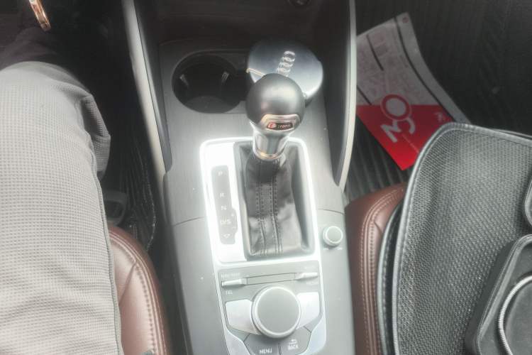 Used Audi A3 2018 30th Anniversary Edition Sportback 35 TFSI Ambition Model Gear Lever