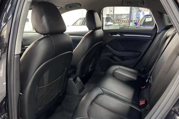 Used Audi A3 2018 30th Anniversary Edition Limousine 35 TFSI Ambition Model Interior 3