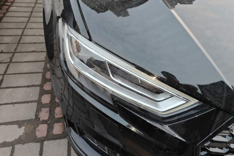 Used Audi A3 2018 30th Anniversary Edition Sportback 40 TFSI Sport Model Right Front Headlight