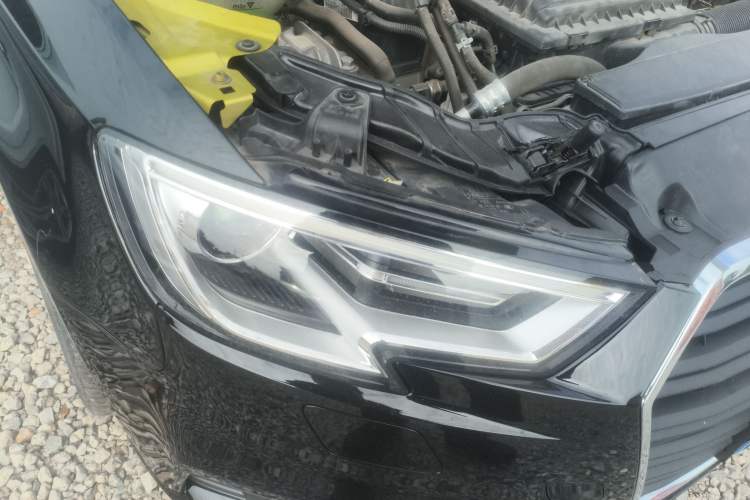 Used Audi A3 2018 30th Anniversary Edition Sportback 35 TFSI Ambition Model Right Front Headlight