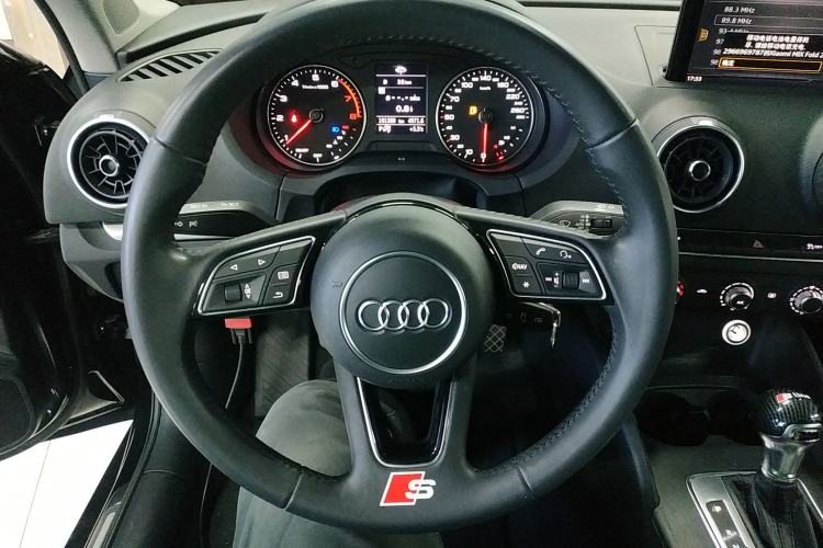 Used Audi A3 2018 30th Anniversary Edition Limousine 35 TFSI Ambition Model Steering Wheel