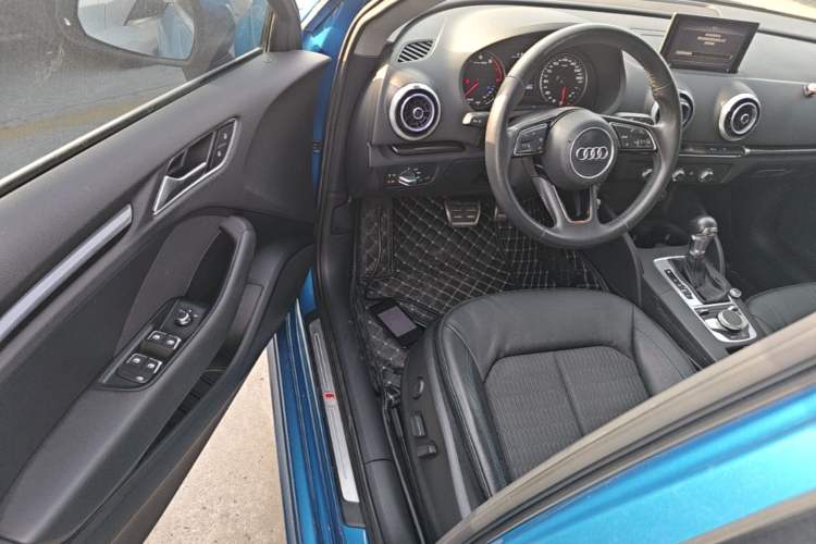 Used Audi A3 2018 30th Anniversary Edition Sportback 35 TFSI Fashion Model Driver Seat