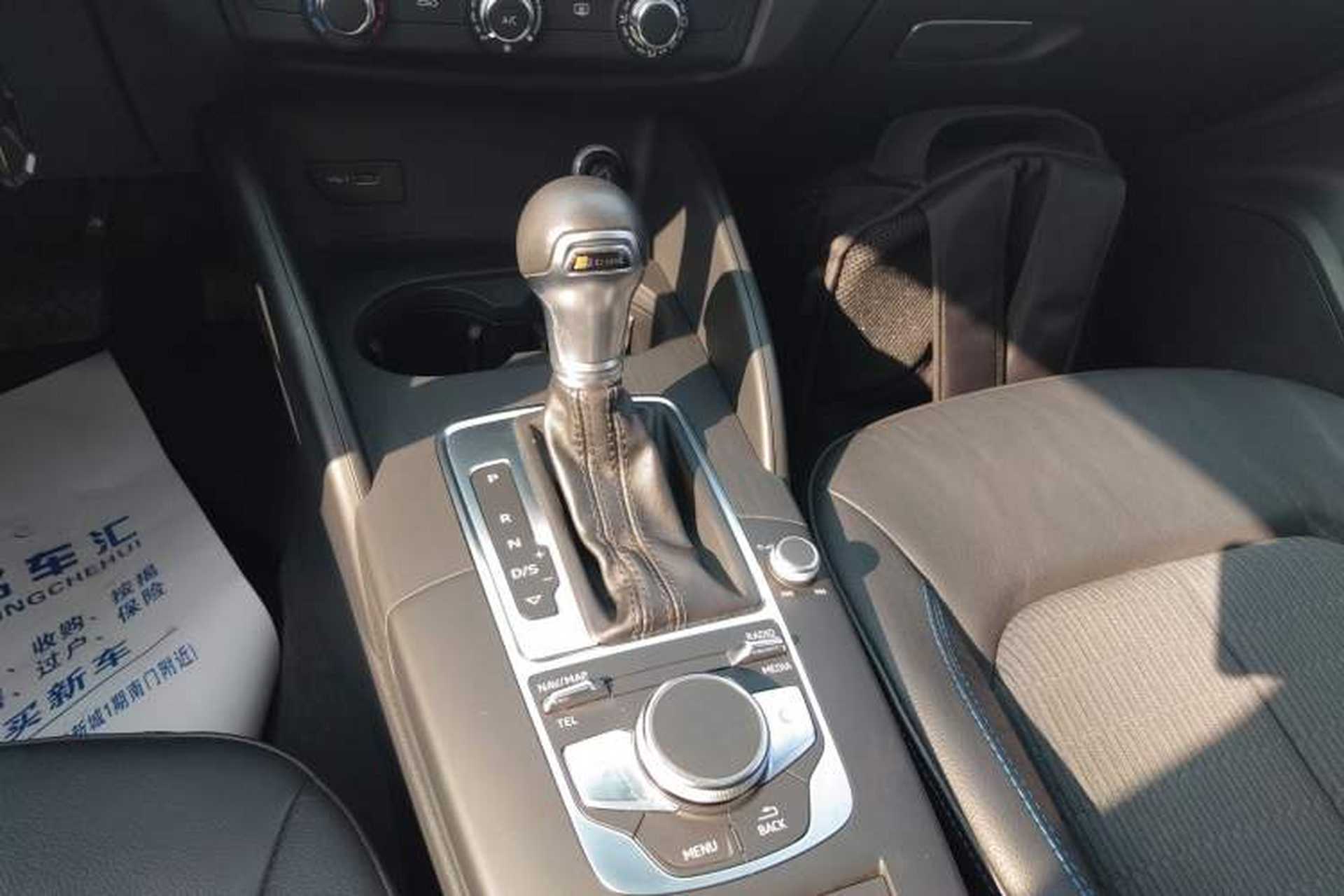 Used Audi A3 2018 30th Anniversary Edition Limousine 35 TFSI Fashion Model Gear Lever