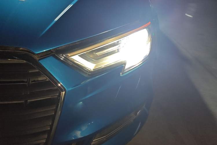 Used Audi A3 2018 30th Anniversary Edition Sportback 35 TFSI Fashion Model Left Front Headlight