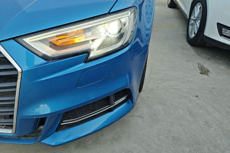 Used Audi A3 2018 30th Anniversary Edition Sportback 35 TFSI Fashion Model Left Front Headlight
