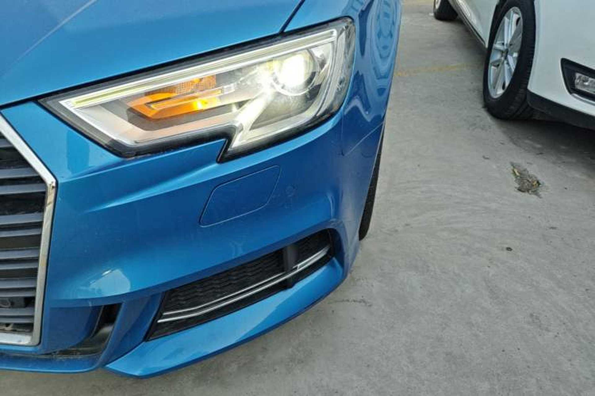 Used Audi A3 2018 30th Anniversary Edition Sportback 35 TFSI Fashion Model Left Front Headlight
