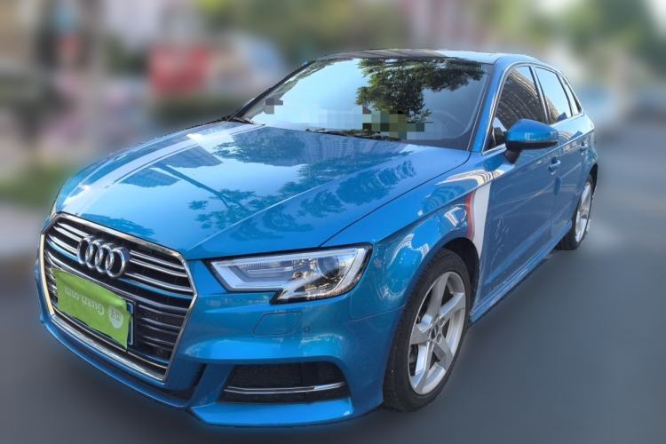Gebrauchter Audi A3 2018 30th Anniversary Edition Sportback 35 TFSI Fashion Model Guazi used car, China used car export, Used car for sale, Used  cars, Cheapest cars for sale