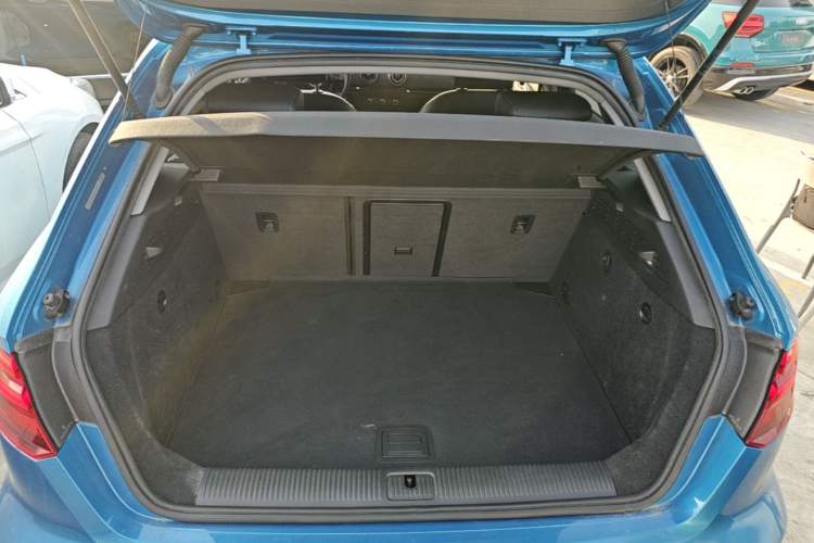 Used Audi A3 2018 30th Anniversary Edition Sportback 35 TFSI Fashion Model Trunk