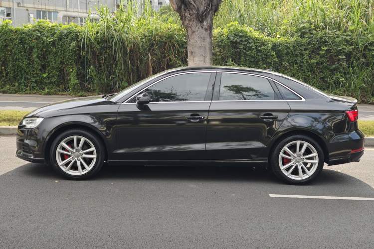 Used Audi A3 2018 30th Anniversary Edition Limousine 35 TFSI Ambition Model Exterior 7