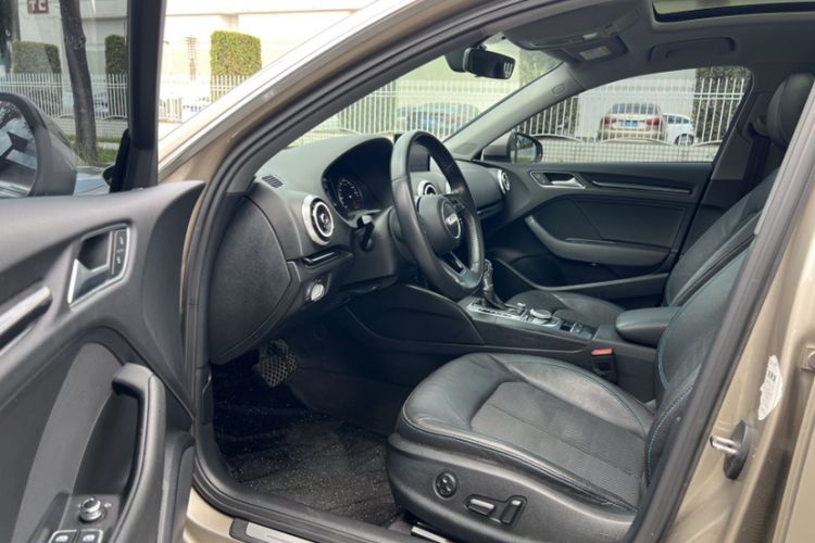 Used Audi A3 2018 30th Anniversary Edition Sportback 35 TFSI Fashion Model Interior 2
