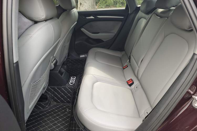 Used Audi A3 2018 30th Anniversary Edition Limousine 35 TFSI Ambition Model Interior 3