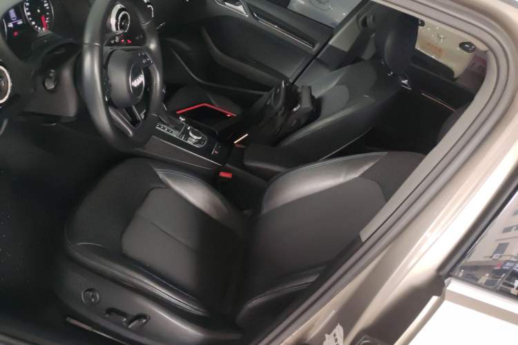 Used Audi A3 2018 30th Anniversary Edition Sportback 35 TFSI Fashion Model Left Front Seat