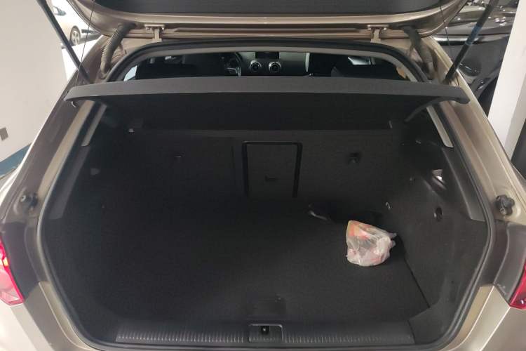 Used Audi A3 2018 30th Anniversary Edition Sportback 35 TFSI Fashion Model Trunk