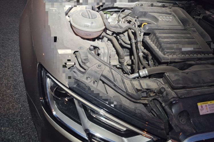 Used Audi A3 2018 30th Anniversary Edition Limousine 35 TFSI Fashion Model Engine Bay Right